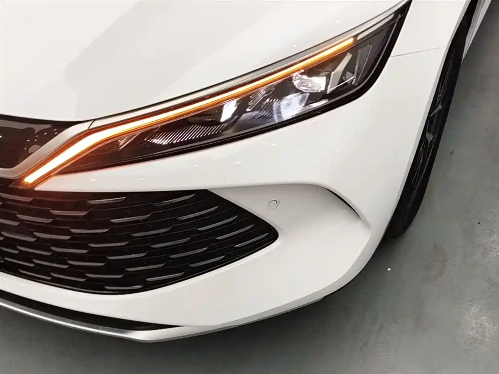 BYD Qin L 2025 — фото 24