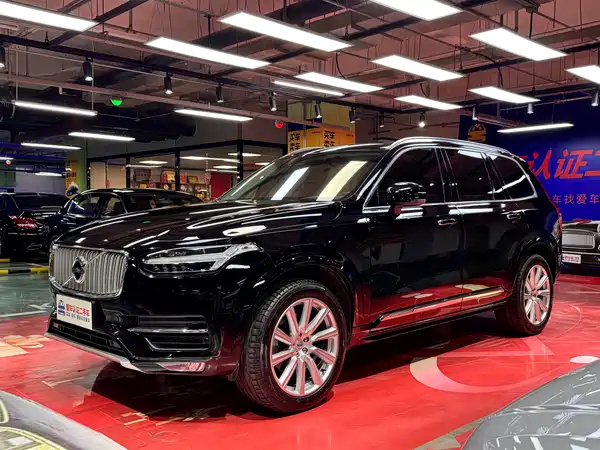 Volvo XC90 2019