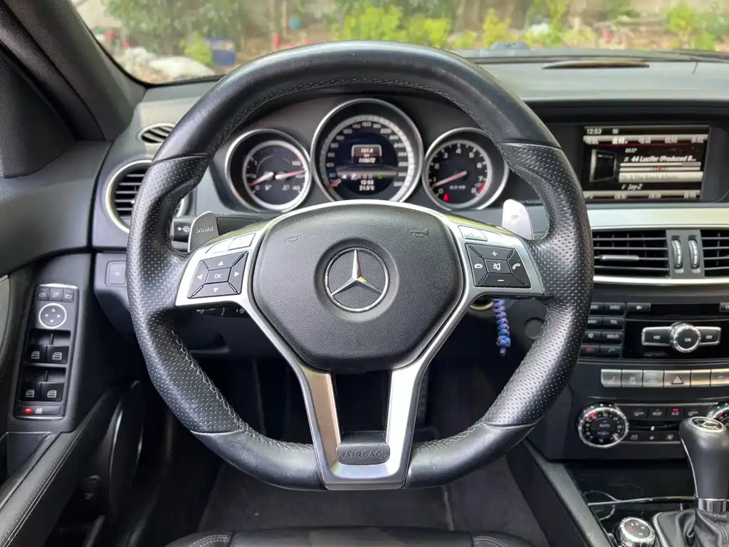 Mercedes-Benz C-Class AMG 2013 — фото 17