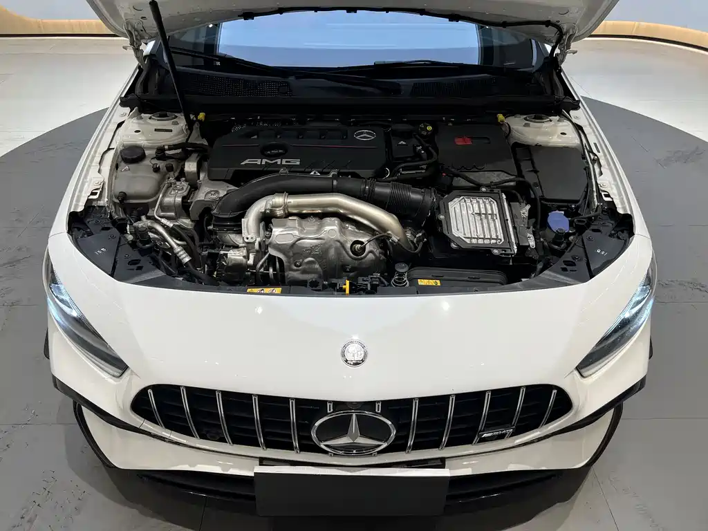 Mercedes-Benz A-Class AMG 2024 — фото 16
