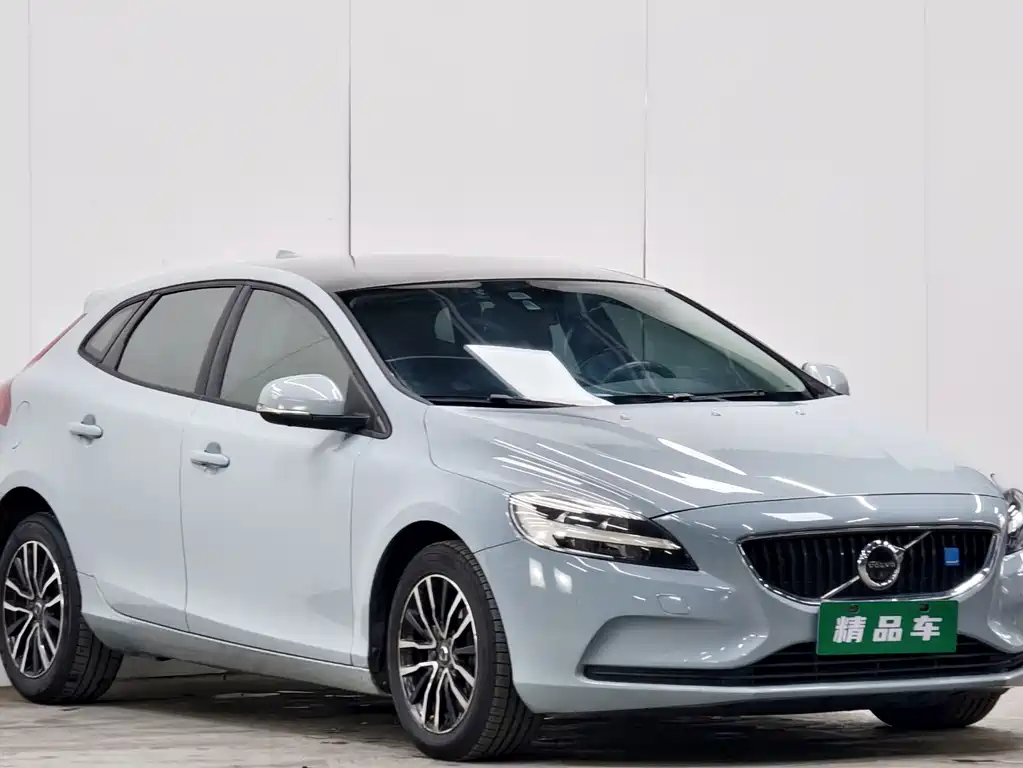 Volvo V40 2016
