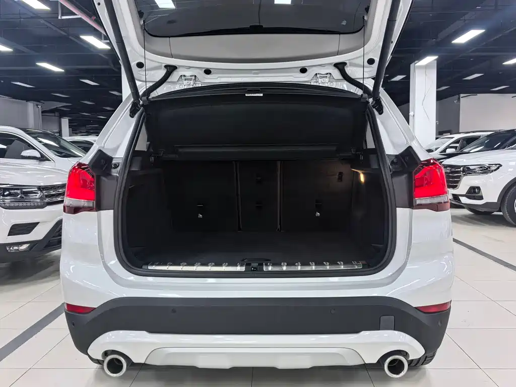BMW X1 2022 — фото 21