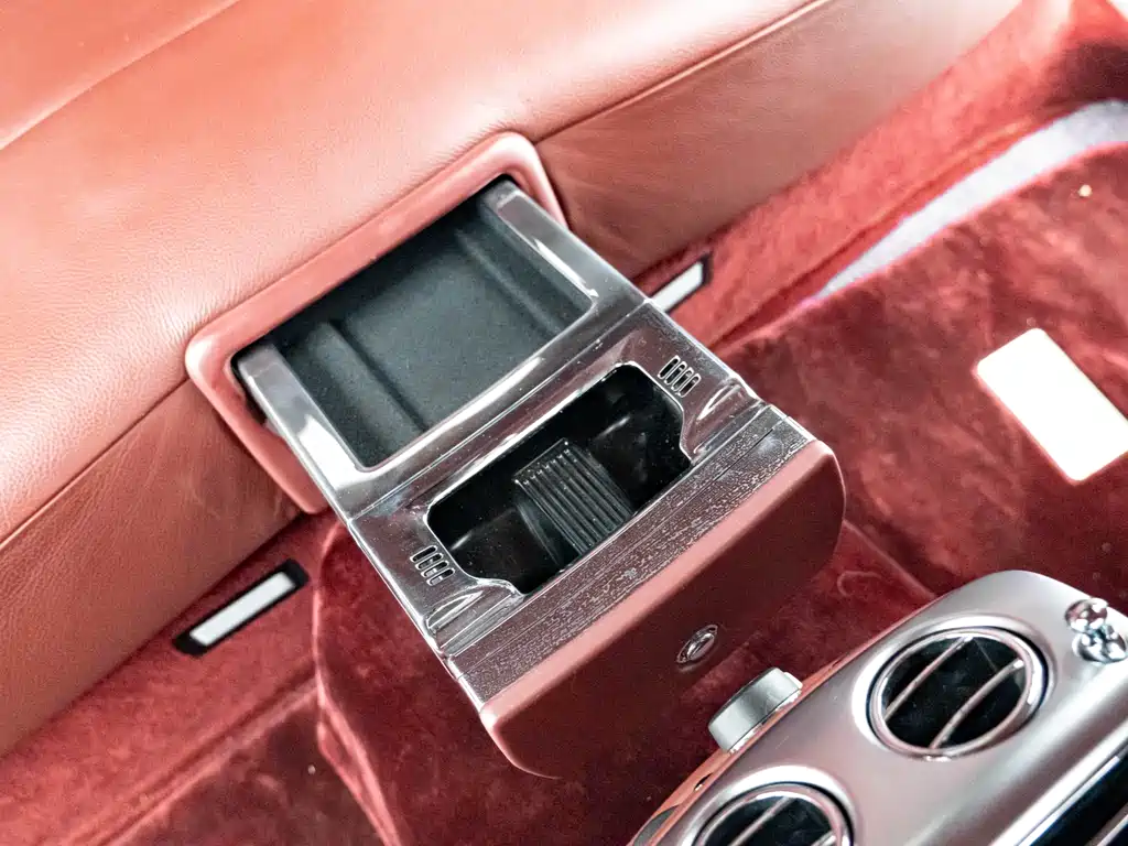 Rolls-Royce Ghost 2015 — фото 10