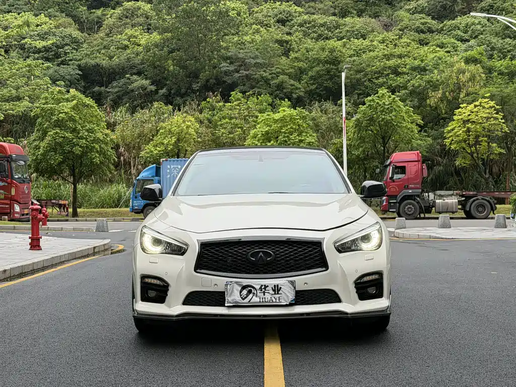 Infiniti Q50L 2016 — фото 2