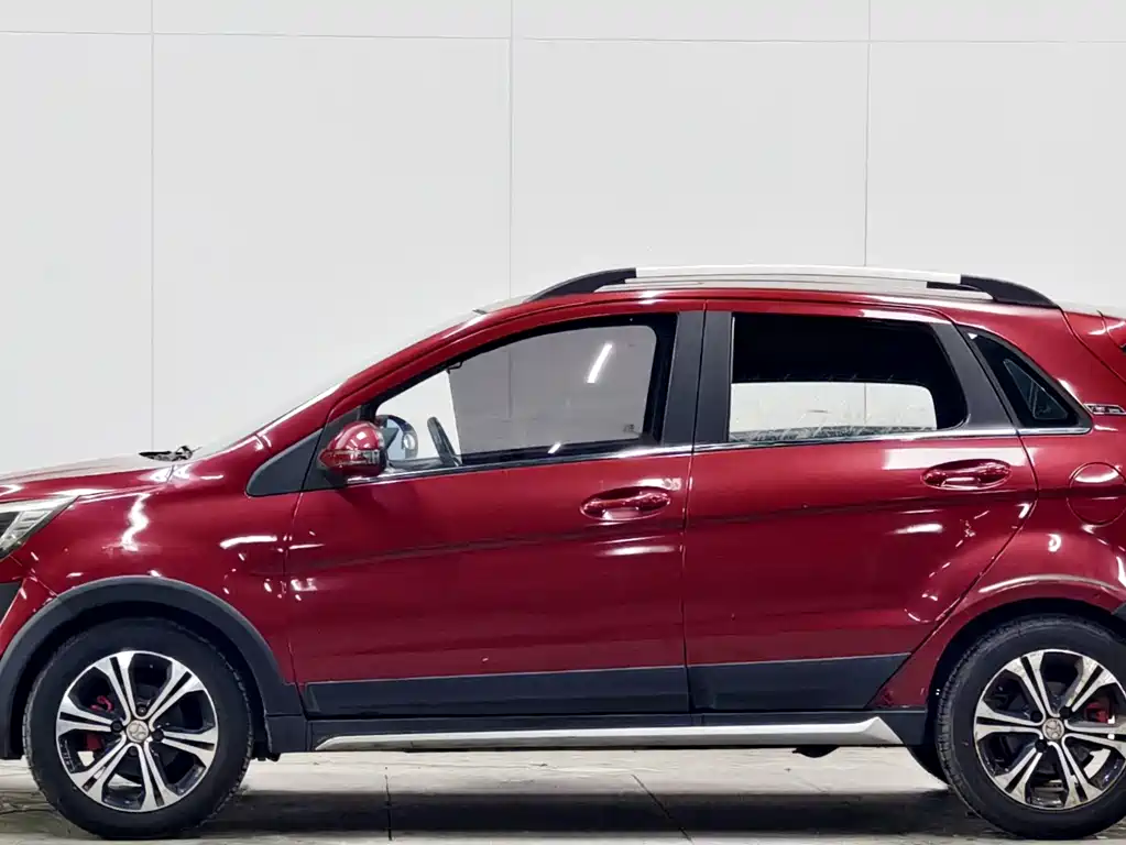 BAIC Senova X25 2016