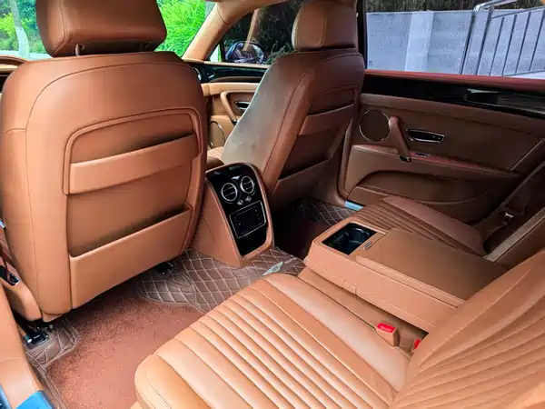 Bentley Flying Spur 2017