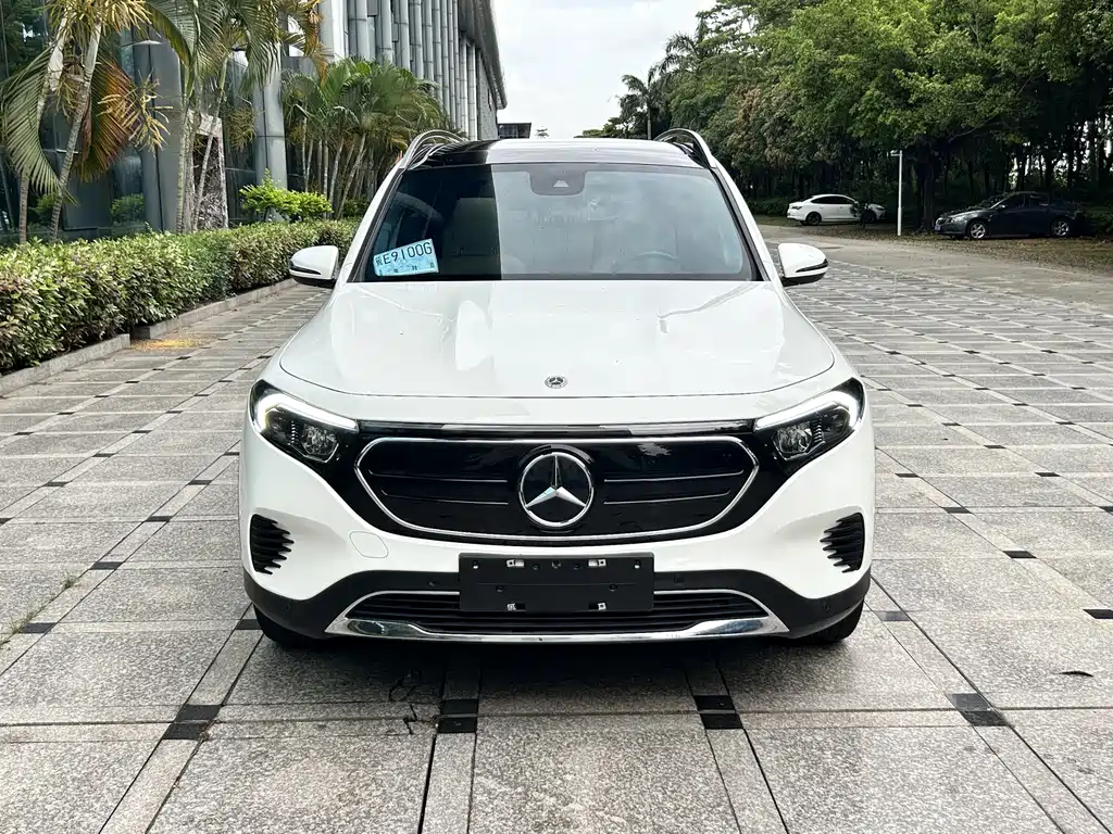 Mercedes-Benz EQB 2023 — фото 2