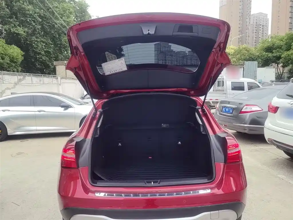 Mercedes-Benz GLA 2018 — фото 19
