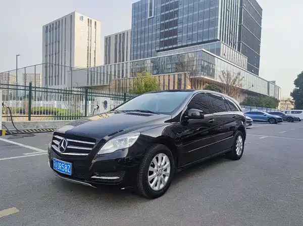 Mercedes-Benz R-Class 2017