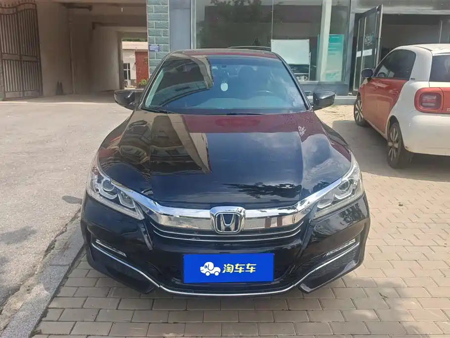 Honda Accord 2017 — фото 2