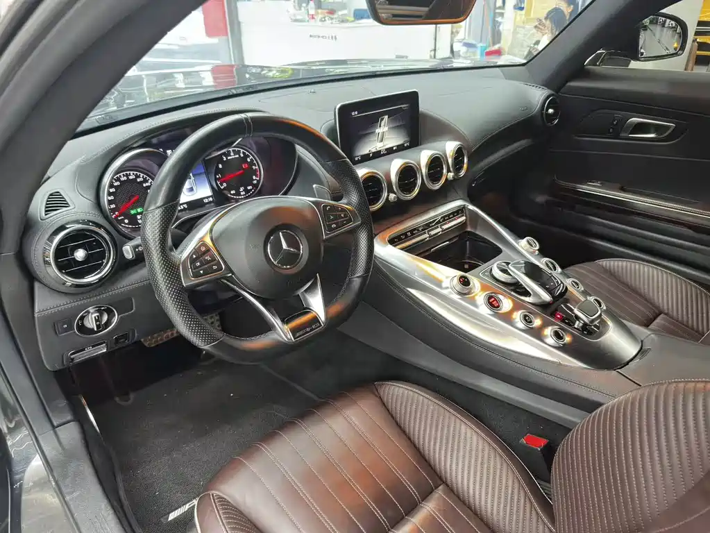 Mercedes-Benz AMG GT 2019 — фото 4