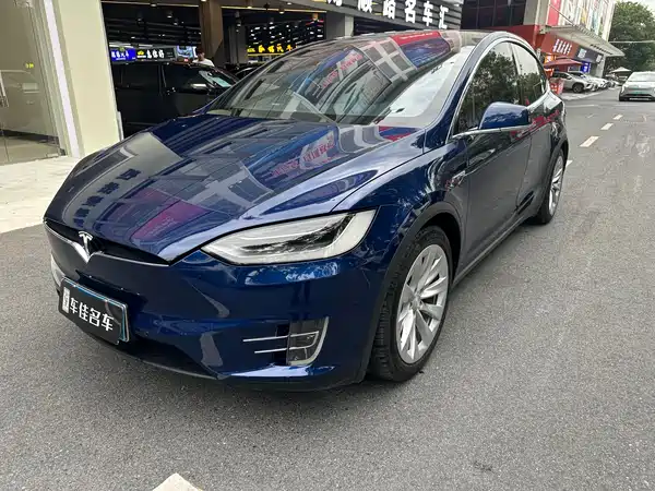Tesla Model X 2016
