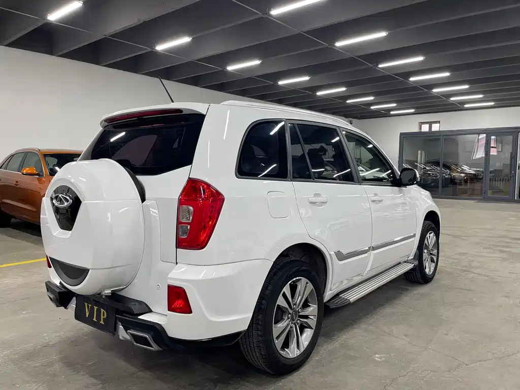Chery Tiggo 3 2015 — фото 5