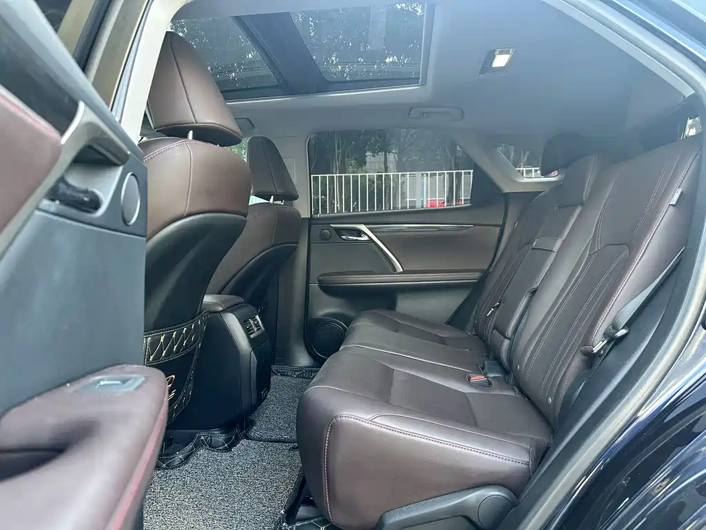 Lexus RX 2020 — фото 12