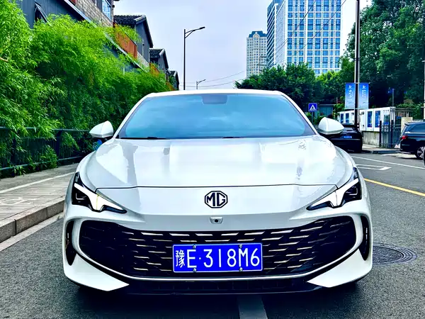 MG MG7 2023