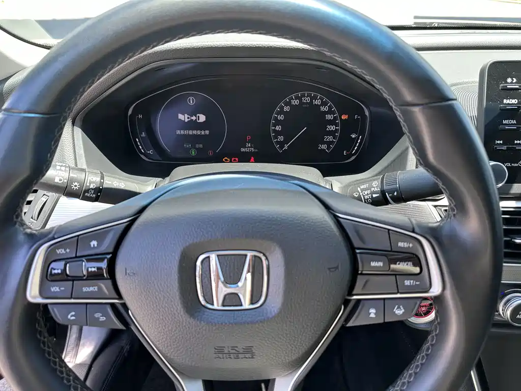 Honda Accord 2021 — фото 12