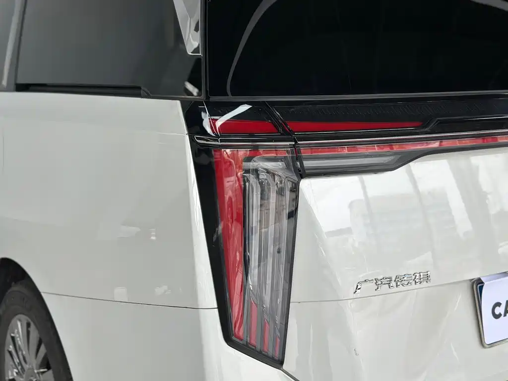 GAC Motor Trumpchi M8 2023 — фото 27