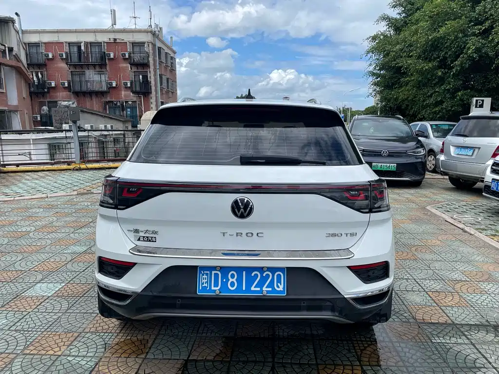 Volkswagen T-Roc 2024 — фото 14