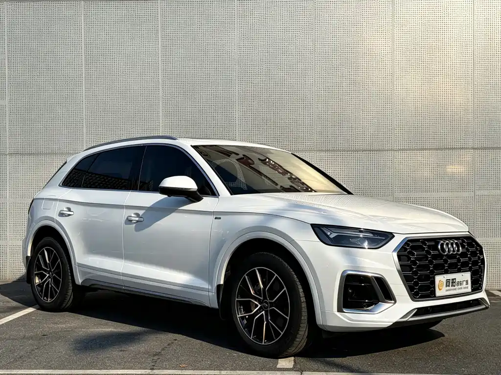 Audi Q5L 2023 — фото 3