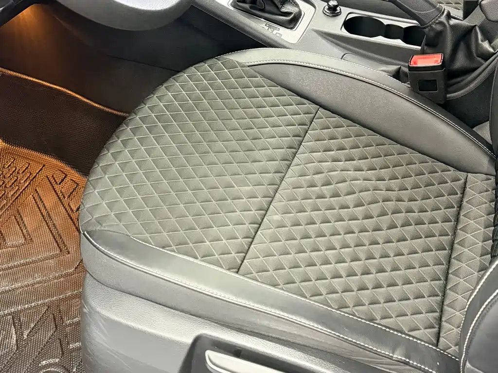 Skoda Octavia 2019 — фото 17