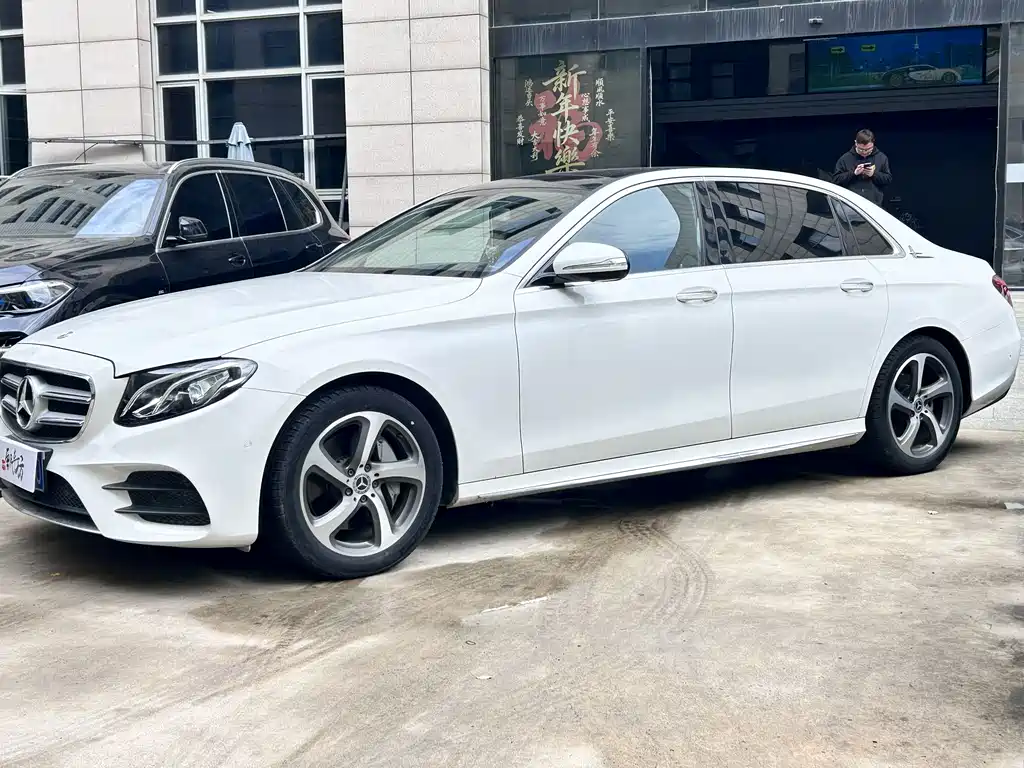 Mercedes-Benz E-Class 2019 — фото 7