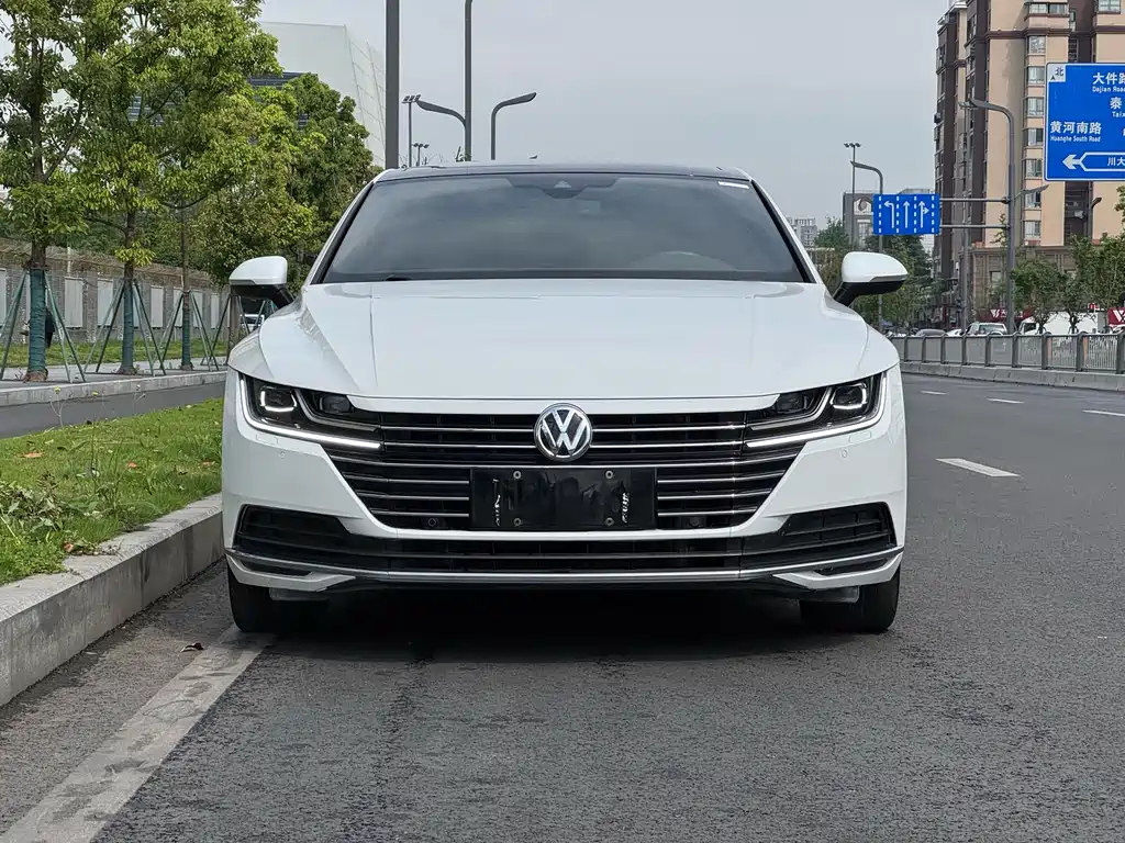 Volkswagen CC 2019 — фото 2