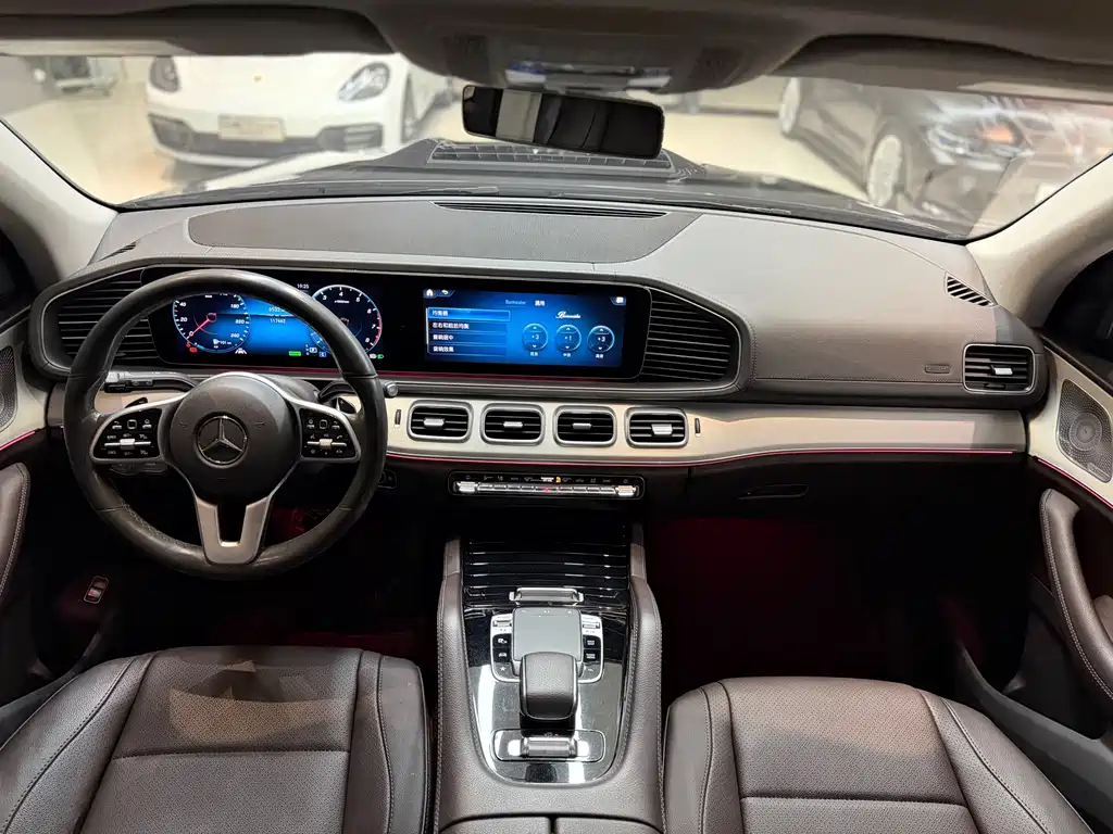 Mercedes-Benz GLS 2020 — фото 15