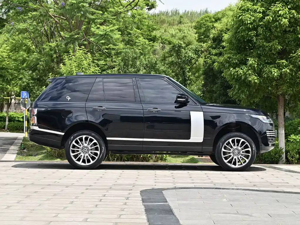 Land Rover Range Rover 2019 — фото 19