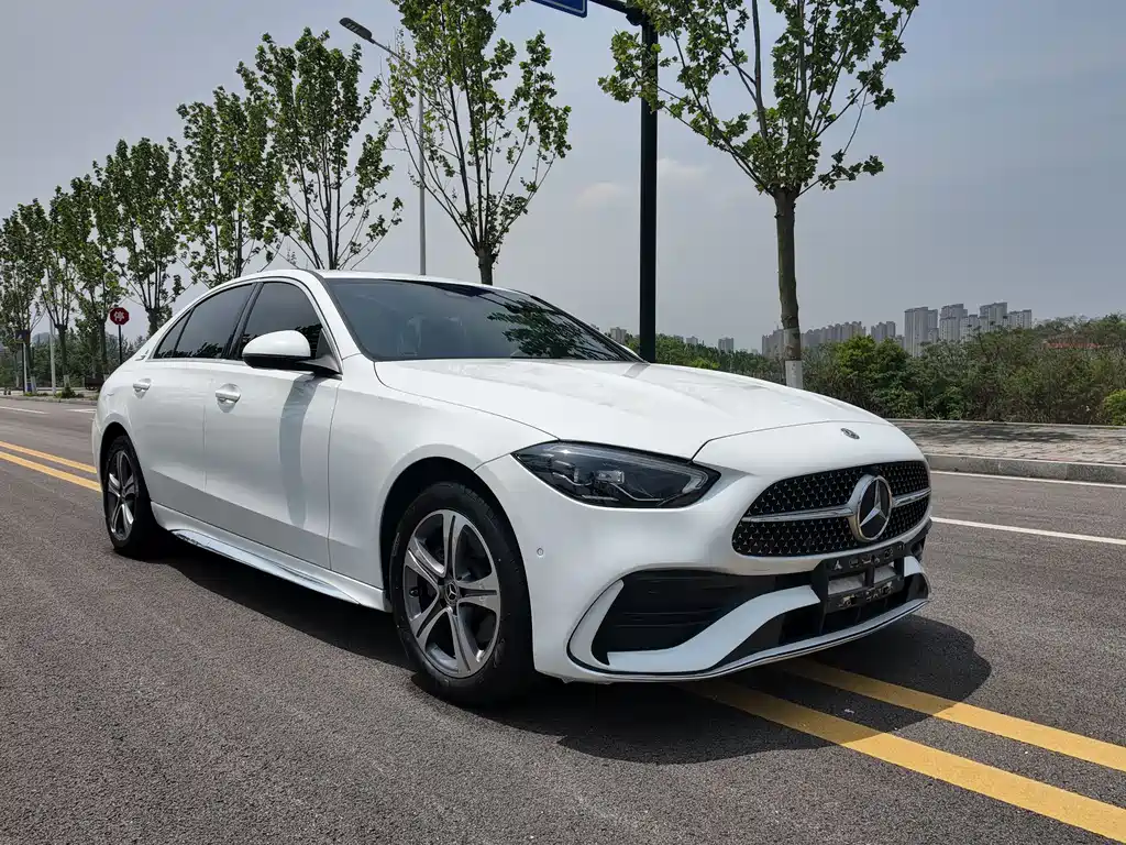 Mercedes-Benz C-Class 2022 — фото 2