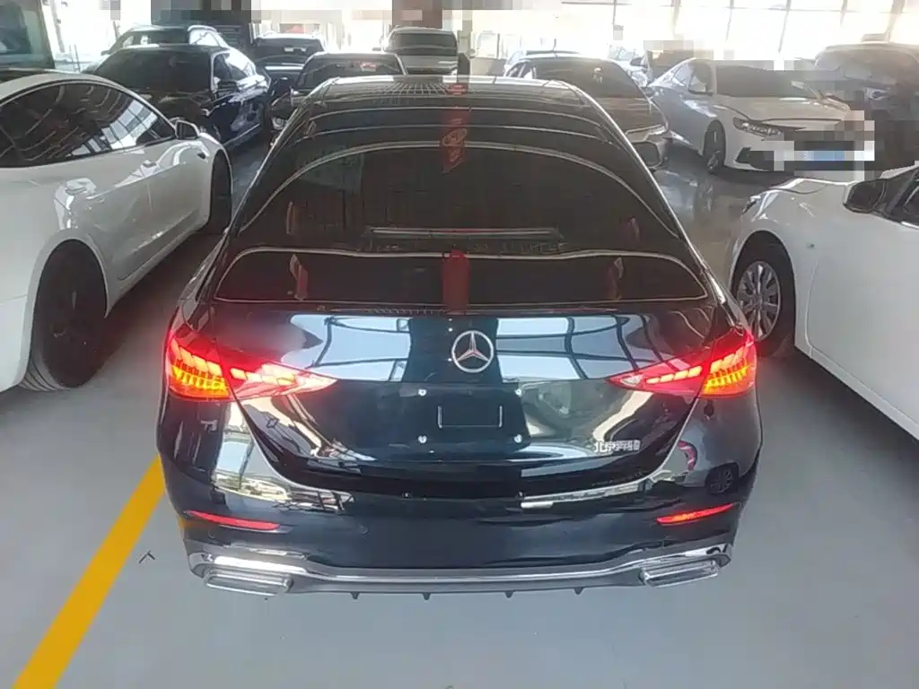 Mercedes-Benz C-Class 2022