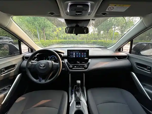 Toyota Corolla Cross 2024