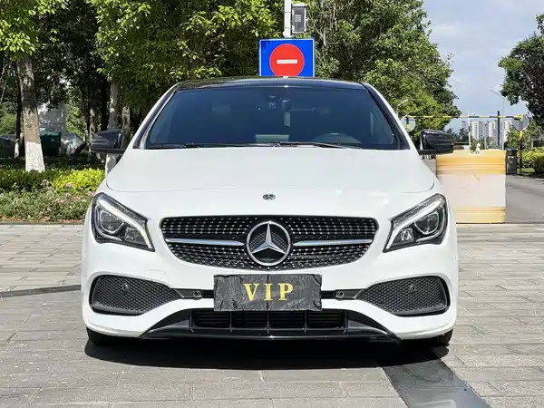 Mercedes-Benz CLA 2018