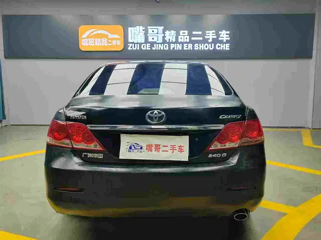 Toyota Camry 2008 — фото 8