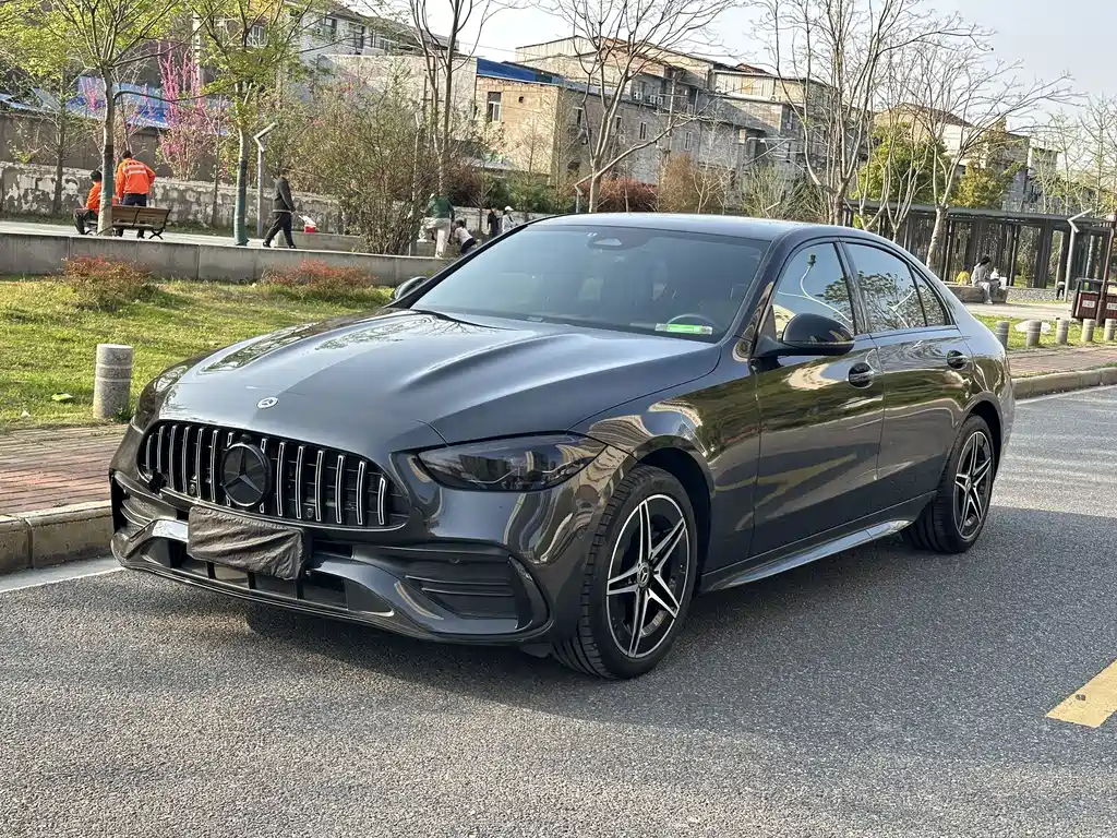 Mercedes-Benz C-Class 2023 — фото 1