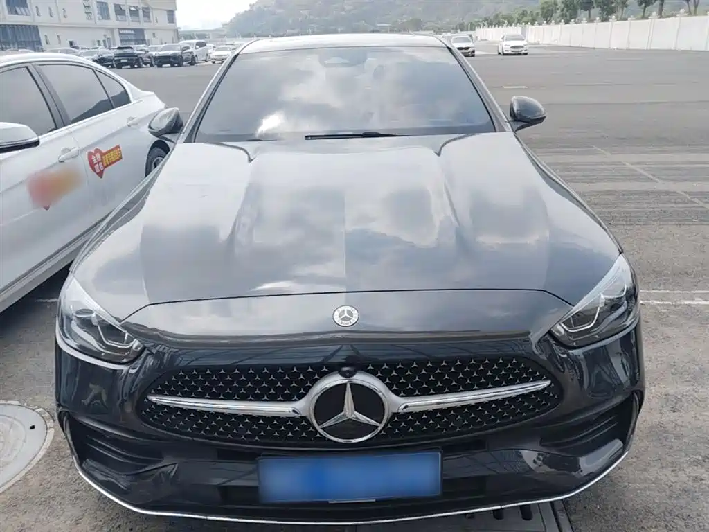 Mercedes-Benz C-Class 2023 — фото 3
