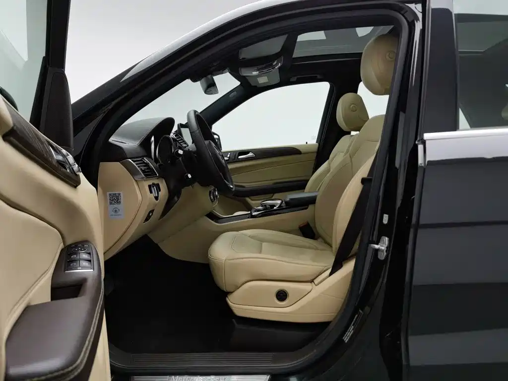 Mercedes-Benz GLE 2017 — фото 10