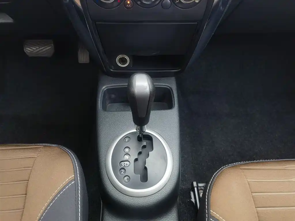 Suzuki SX4 2014 — фото 13