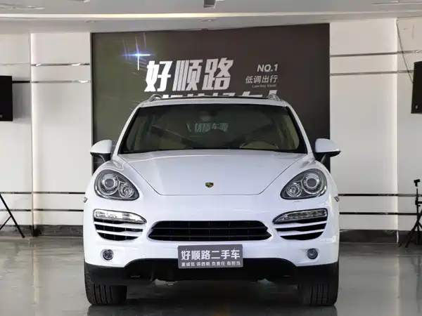 Porsche Cayenne 2011