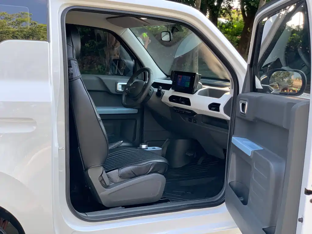 Geely Galaxy Panda 2024 — фото 16