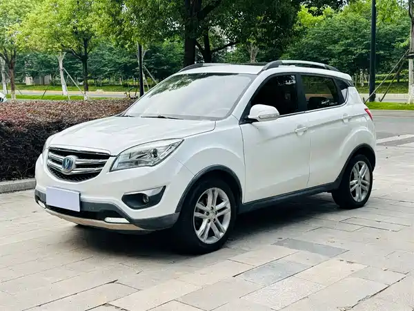 Changan CS35 2016