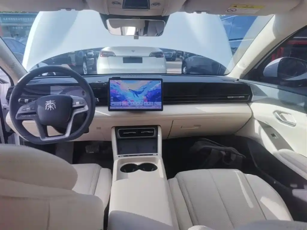 BYD Qin L 2025 — фото 13
