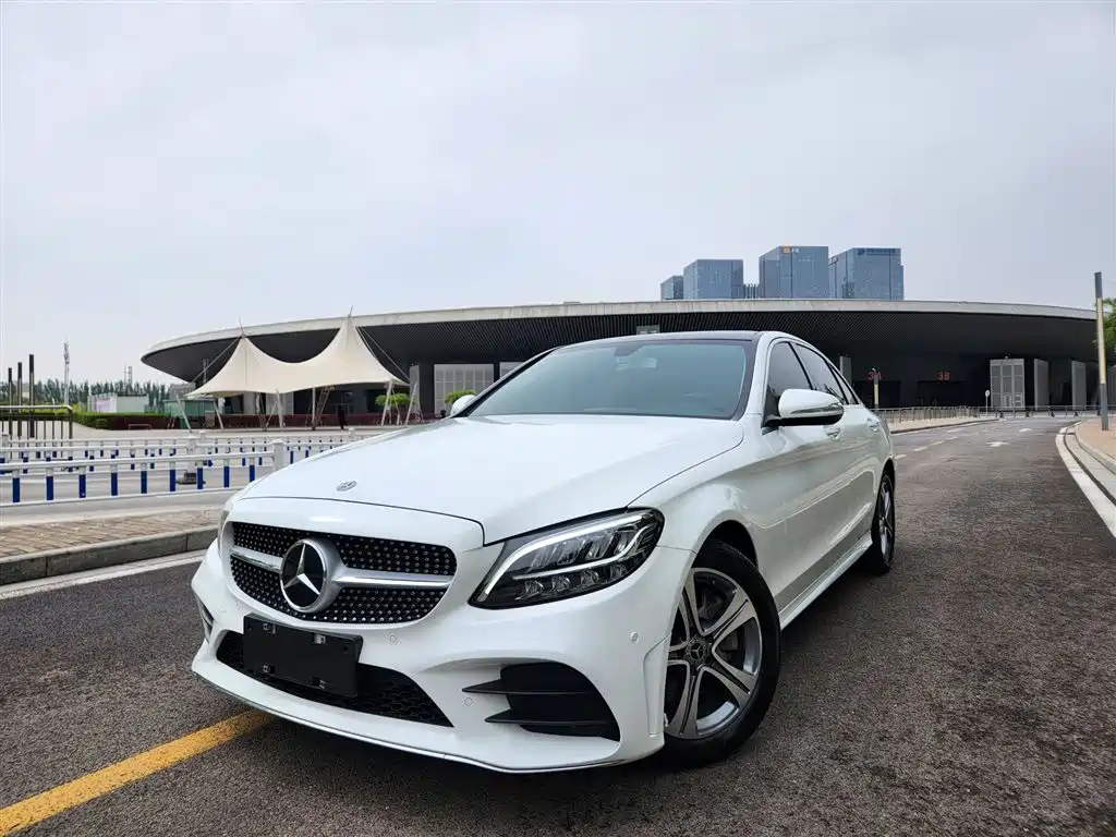 Mercedes-Benz C-Class 2018 — фото 1