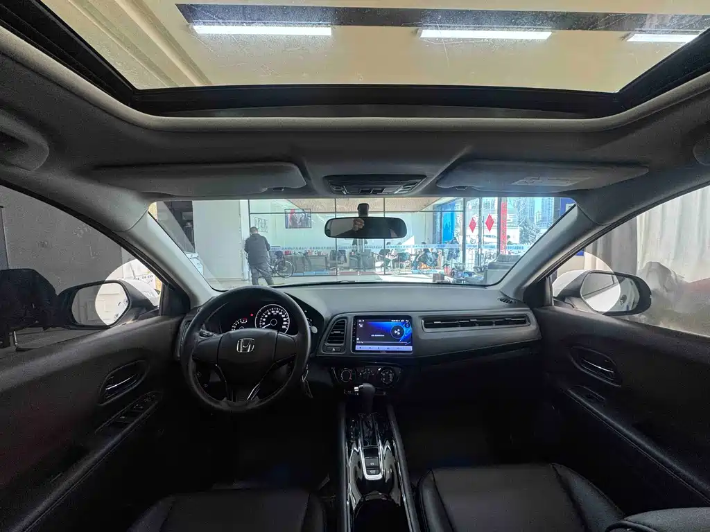 Honda Vezel 2021 — фото 17
