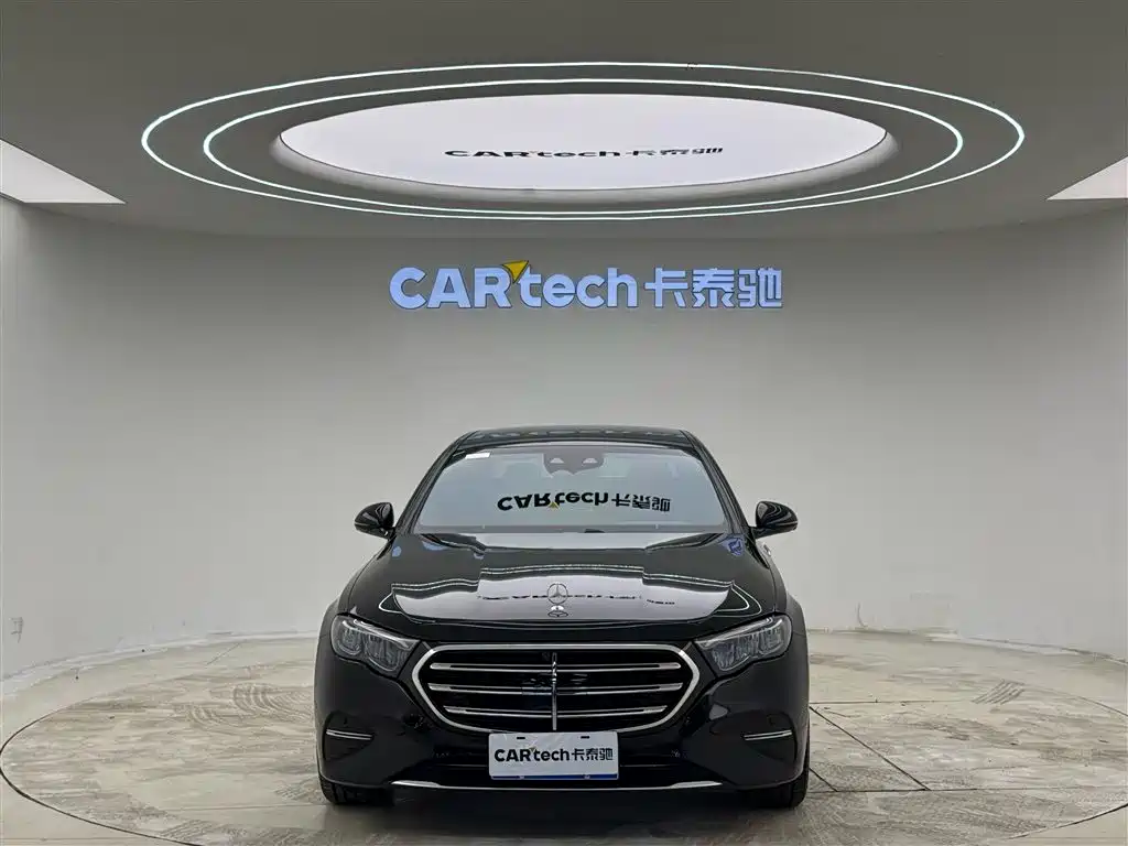 Mercedes-Benz E-Class 2025
