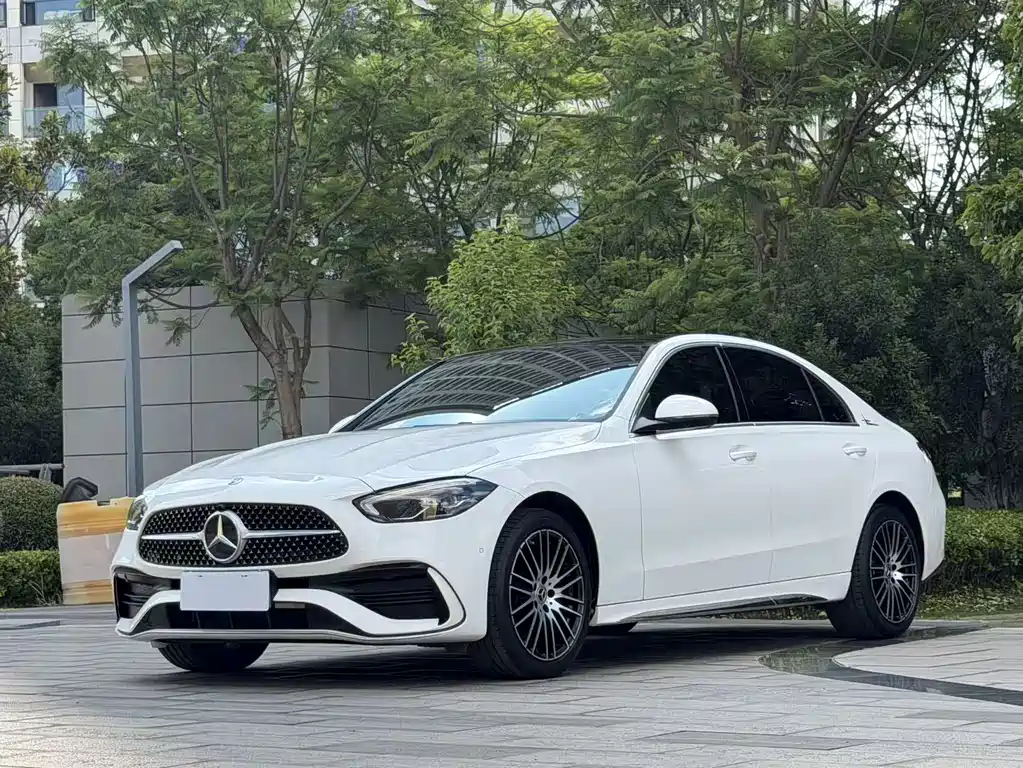 Mercedes-Benz C-Class 2022 — фото 1