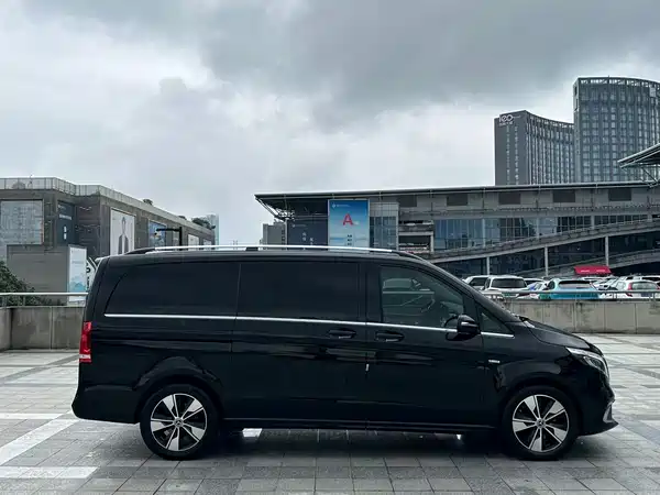 Mercedes-Benz V-Class 2021
