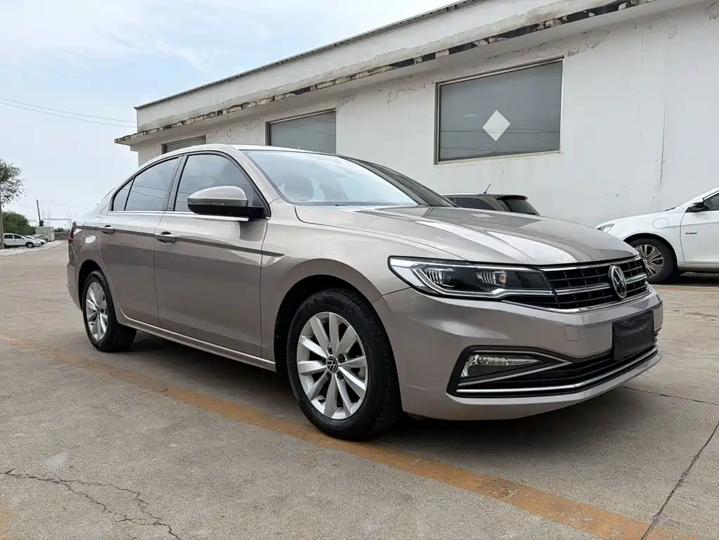 Volkswagen Bora 2022