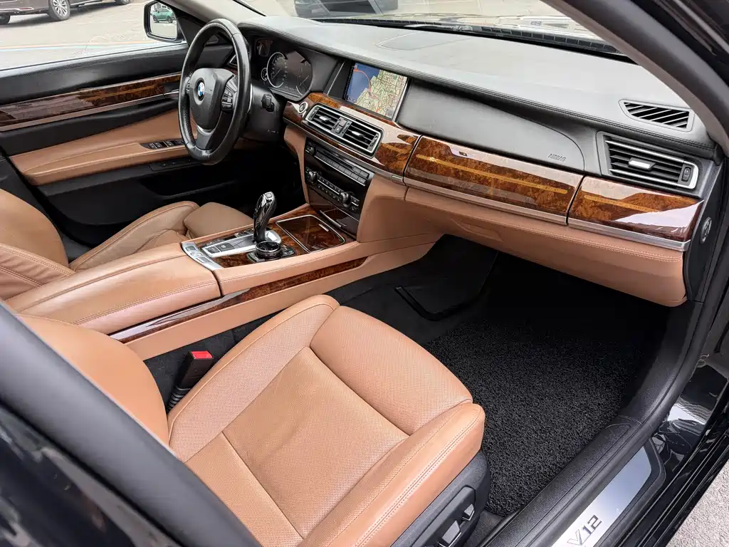 BMW 7 Series 2016 — фото 4