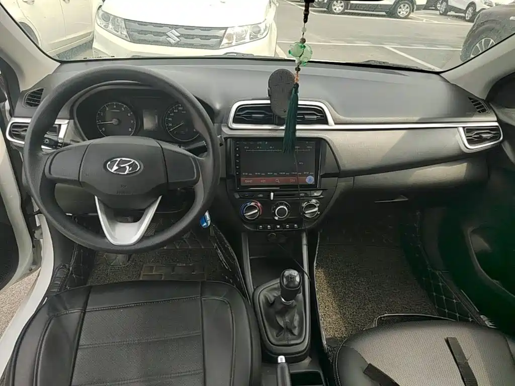 Hyundai Verna 2020 — фото 10