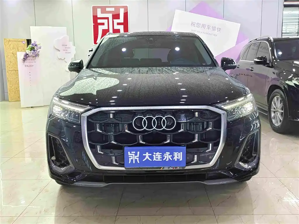 Audi Q7 2025 — фото 2